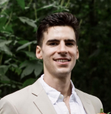 Dr Martin Miller