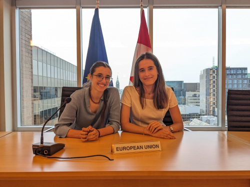 Aida Roy van Mierlo and Sabrina Nelson during their internship at the EU Delegation to Canada.