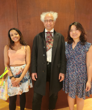 Saadwi Balaji, Artistic Director Khosro Berahmandi, and Wendy Lin at Khosro and his co-artists’ exhibition, “Vie de l’Utérus.”