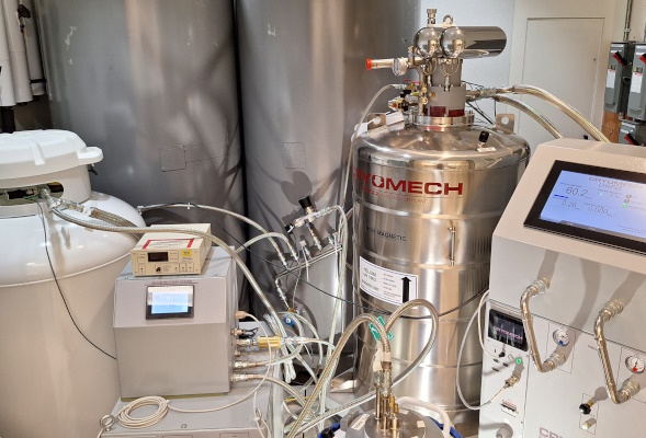 Helium recovery system installed at the MEG Unit