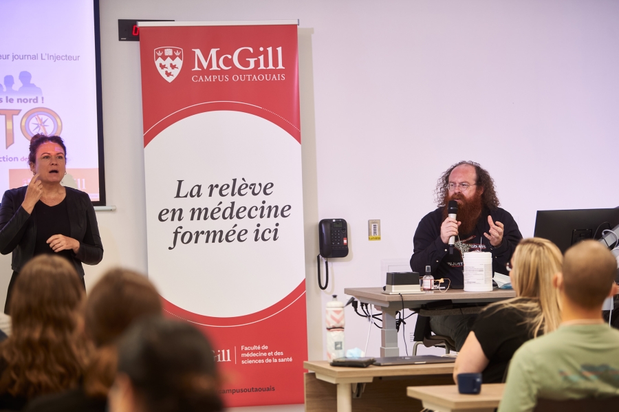 Conférencier invité