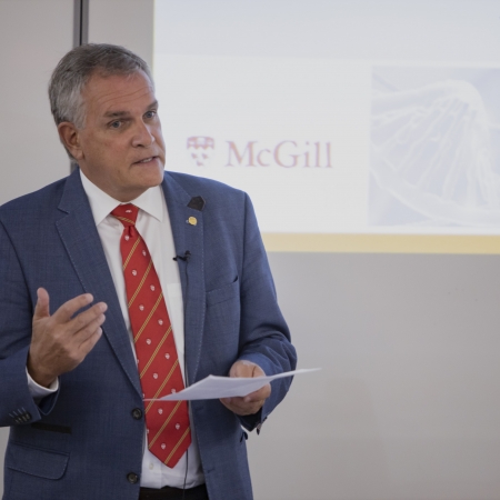Dr Gilles Brousseau, Doyen associé et directeur, Campus Outaouais