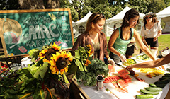 Macdonald campus farmers' market with fresh, sustainable produce