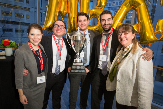 The winning team with Isabelle Bajeux, Dean of the Desautels Faculty of Management.