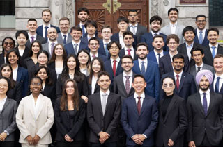MMF full cohort photo in front of the Redpath Museum