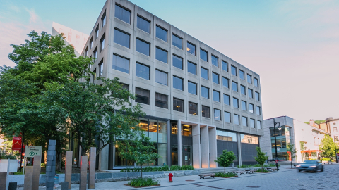 The McGill Retail Innovation Lab (MRIL) The McGill Retail Innovation Lab (MRIL)