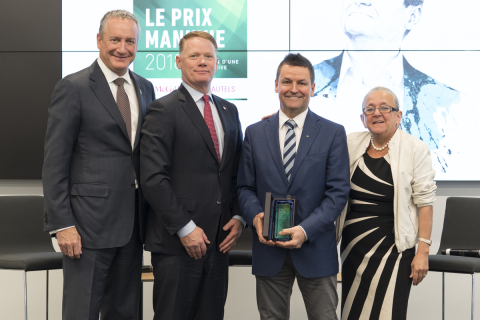 Caption: Richard Payette, President and CEO of Manulife Québec; Louis Arseneault, Vice-Principal (Communications and External Relations) of McGill University; Jean-Pierre Després, Professor of Kinesiology at Université Laval and winner of 2018 Manulife Prize; Professor Laurette Dubé, Chair and Scientific Director of the McGill Centre for the Convergence of Health and Economics at the Desautels Faculty of Management Credit: Manulife