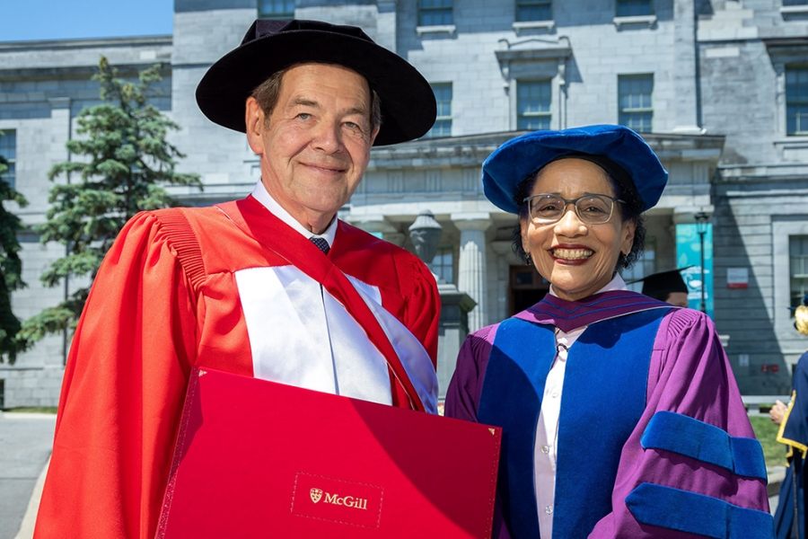 Serge Godin, O.C., O.Q., Doctor of Laws, honoris causa (LL.D.), with Yolande E. Chan, Dean of the Desautels Faculty of Management