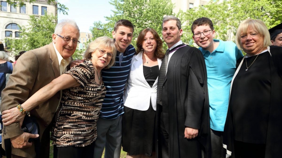 David Soloman (MBA&#039;14) with family. (Photo: Owen Egan)