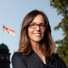 Amélie Quesnel-Vallee Amélie Quesnel-Vallee