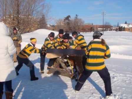 MacWood09GTeamCut