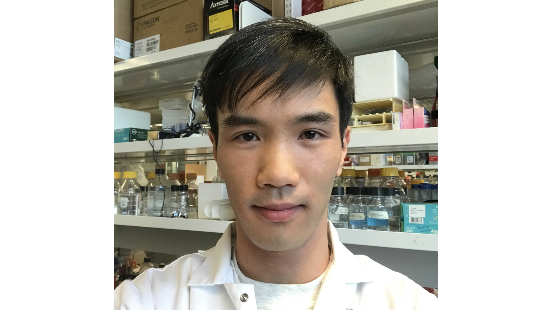 Portrait of Owen Chen in his lab