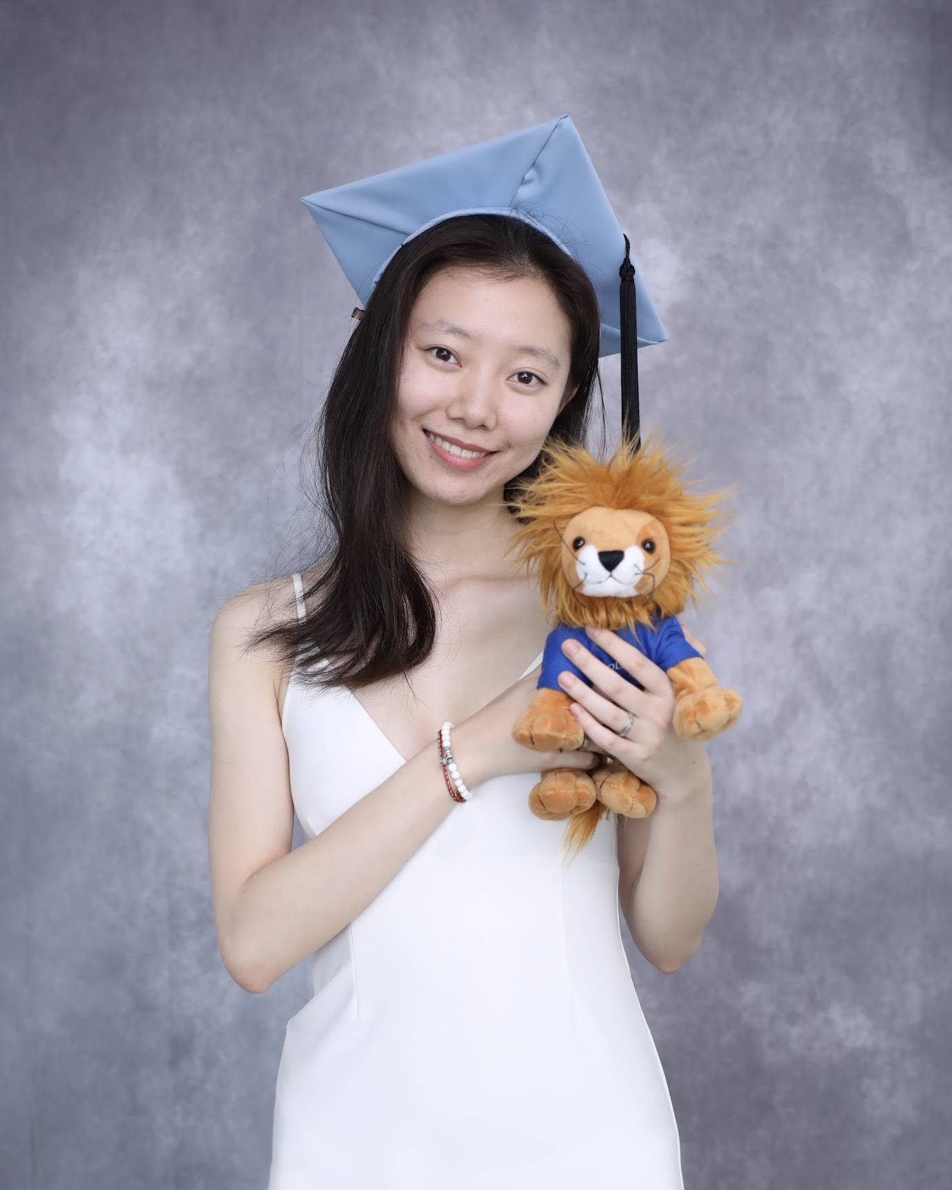 Zhixin (Annie) Zhou, Tomlinson scholar 2023-24