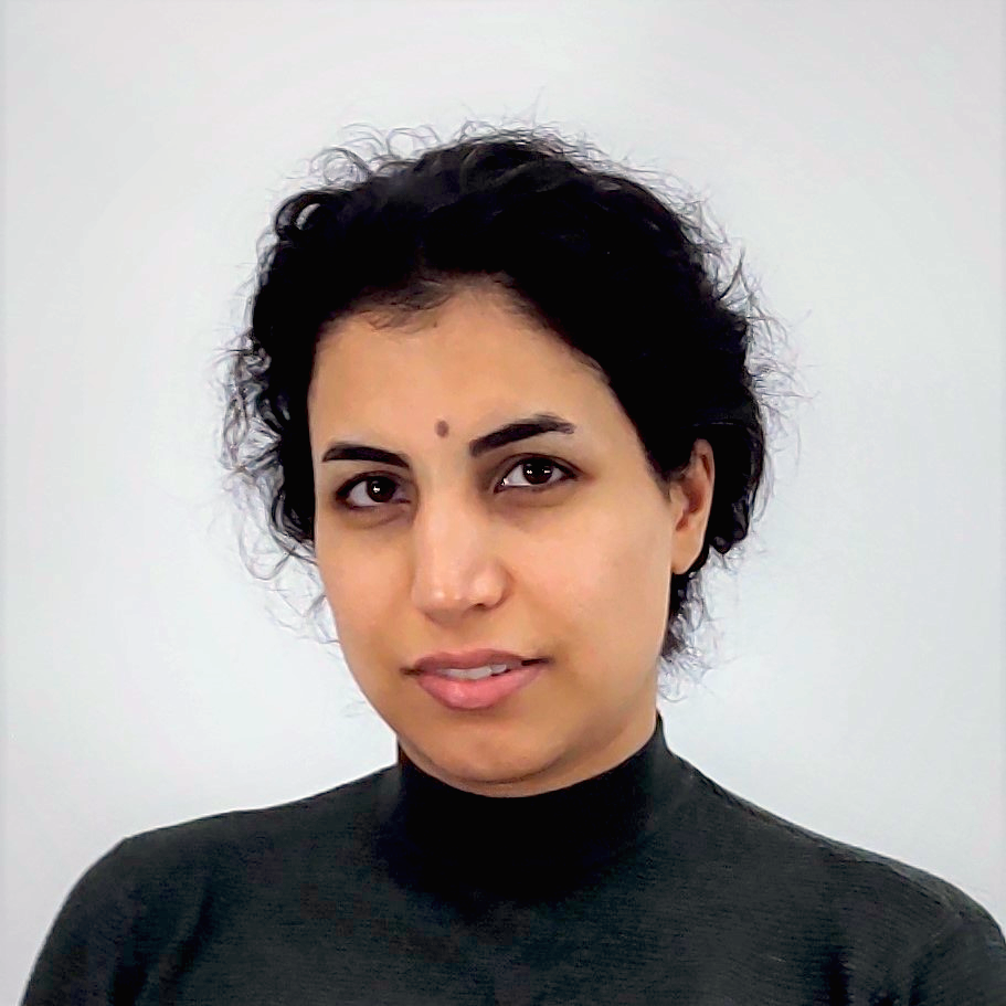 Headshot portrait of Dr. Mahsa Dadar
