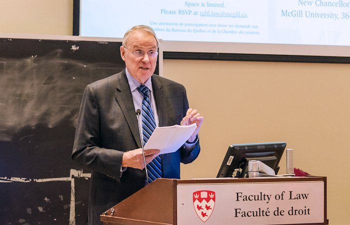 Ken Dryden speaking in the Moot Court on January 15, 2020.