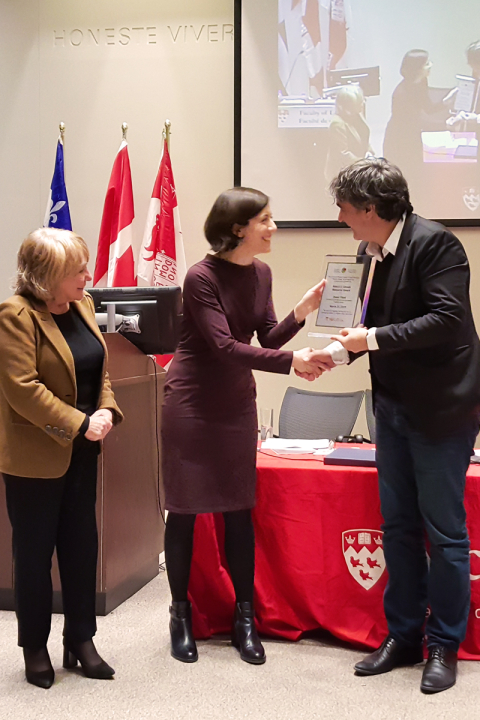 The award was presented to Mr. Yücel by Gabriela Siegel and Sylvia Litvack, respectively grand-daughter and widow of Robert Litvack.