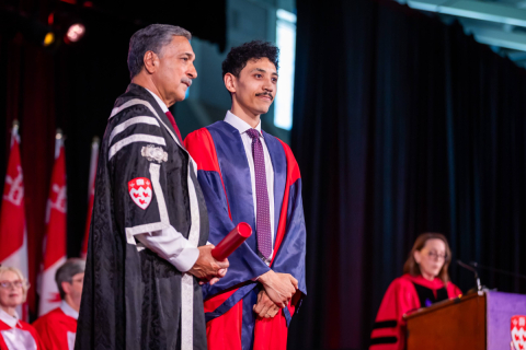 Jonathan Chan wins 2025 Durnford Teaching Excellence Award 