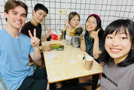 Students eating together