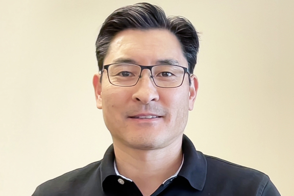 Professor Keith Murai