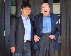 Professor In-Ho Jung and Dr. Gerald Hatch 