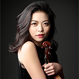 Headshot of Alicia Choi, 2018-19 Golden Violin finalist holding a violin