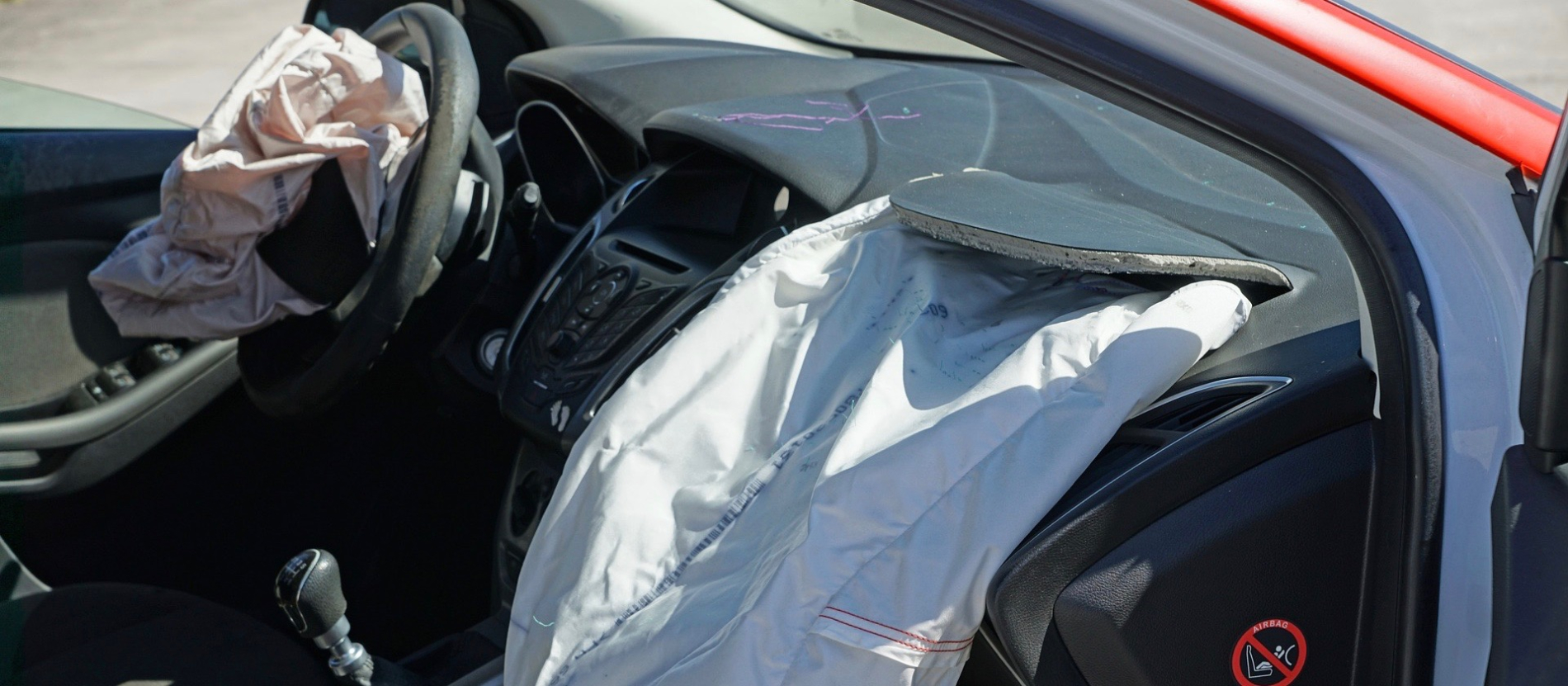 Amuseren schaak Voorafgaan The Fascinating Chemistry of Airbags | Office for Science and Society -  McGill University