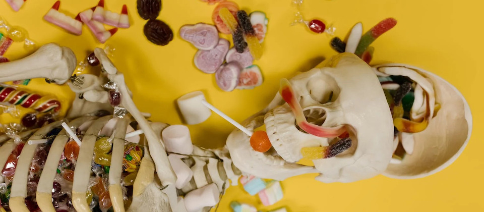 Candies on a Skeleton