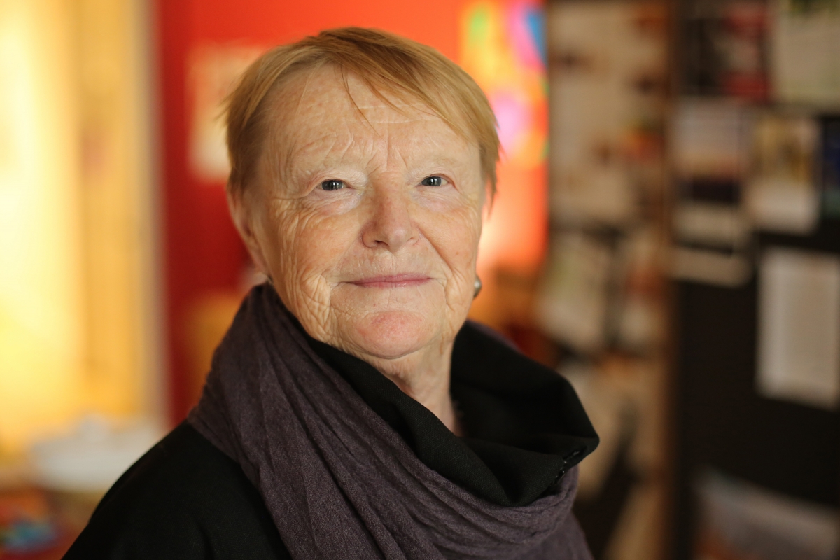 Headshot of Claudia Mitchell