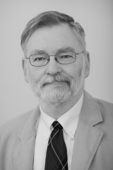 Photograph of Professor Ian Henderson
