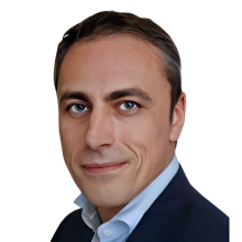 Dr. Olivier Court