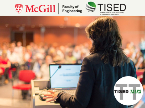 Un conférencier, arborant les logos de l'École de génie de McGill et de TISED, présente devant une foule dans le cadre des TISEDTalks.