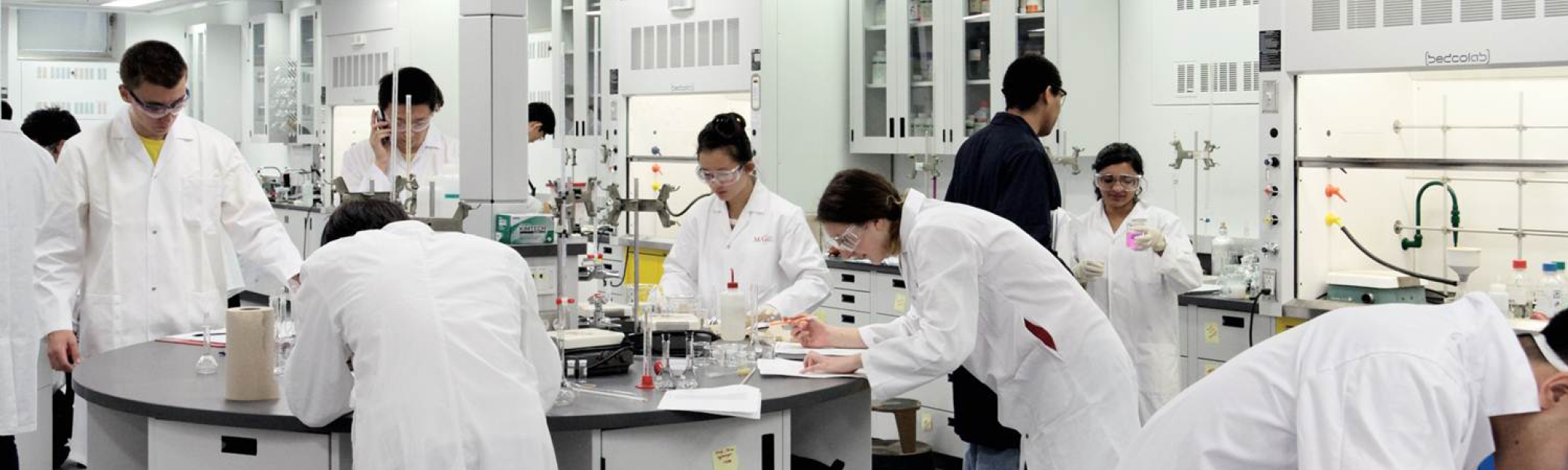 Students working in renovated Otto Maas lab