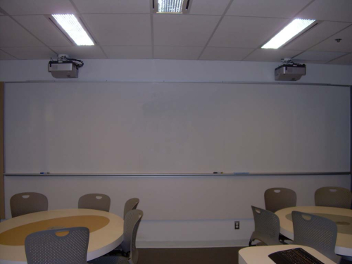 Photograph of classroom 1265 in 688 Sherbrooke 