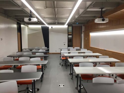 Photograph of classroom in Chancellor day hall 102