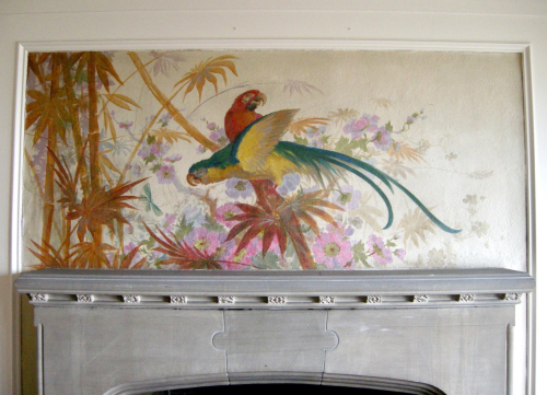 Beatty Hall: Unknown artist, Parrots, handpainted mural, Beatty Hall