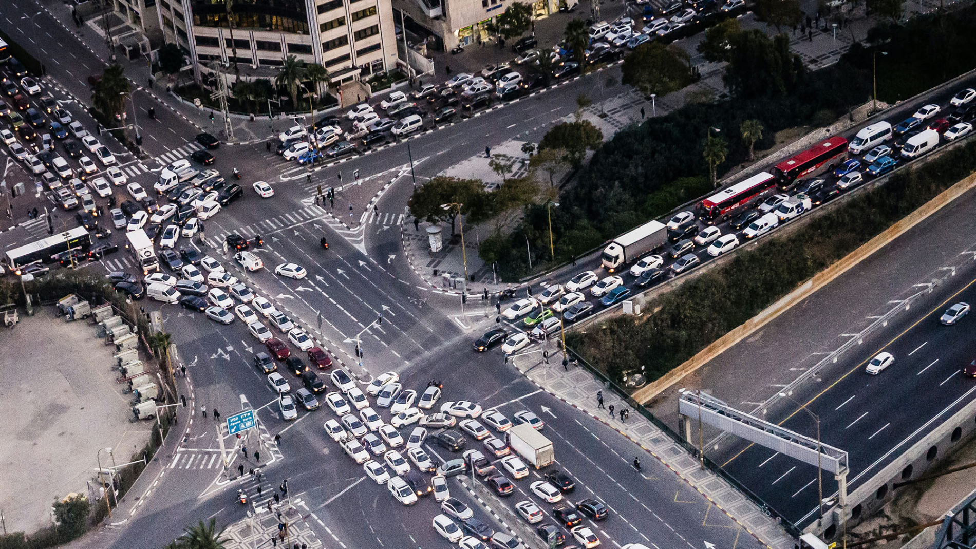 Many, many cars stuck in a traffic jam.